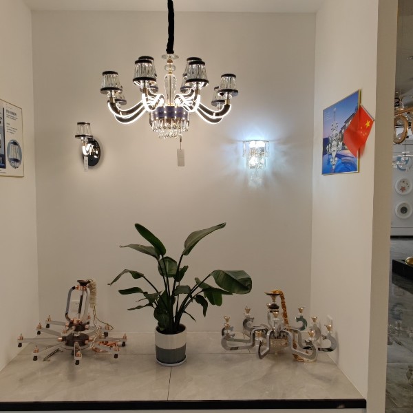 灯具品牌加盟不必非要开在人流量超级多、或者高档商圈附近