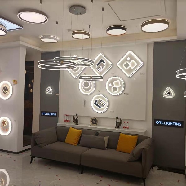 那卧室灯该如何去选择呢？