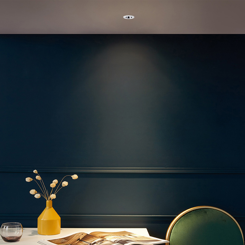 射灯与筒灯有啥不一样？区别还挺大，可别搞混啦！