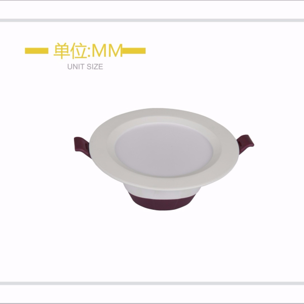 水蜜桃无码视频在线观看50筒灯